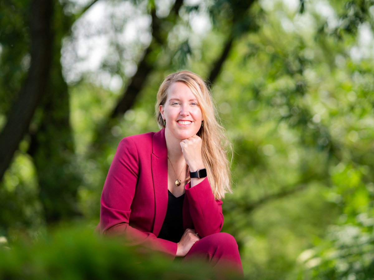 Laat Viva Insights update mailtjes voor je werken of zet ze uit